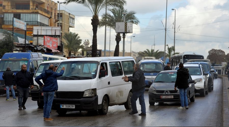 Beyrut'ta taksiciler kazan kaldrd