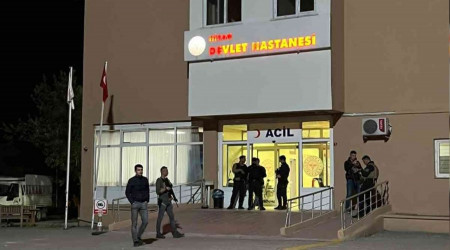 Bitlis'te akrabalar çatıştı: 1 ölü 3 yaralı