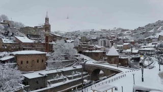 Bitlis'te karla gelen güzellik