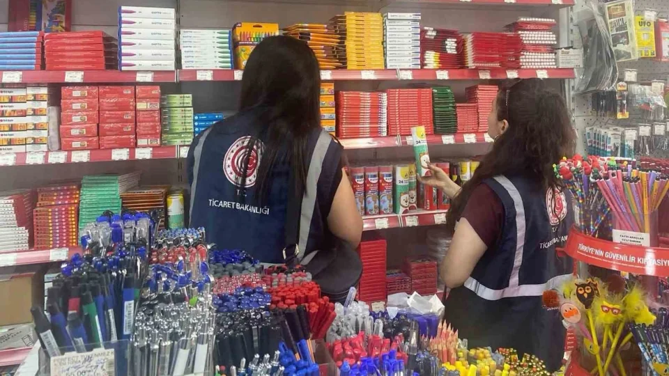 Bolu'da okul �r�nlerine s�k� denetim: 6 bin 200 �r�n incelendi