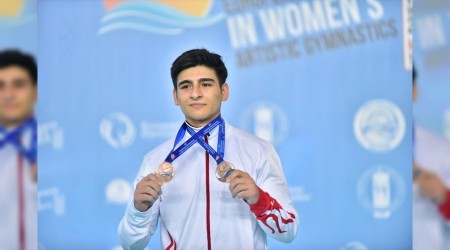 Bora Tarhan bronz madalya kazandı