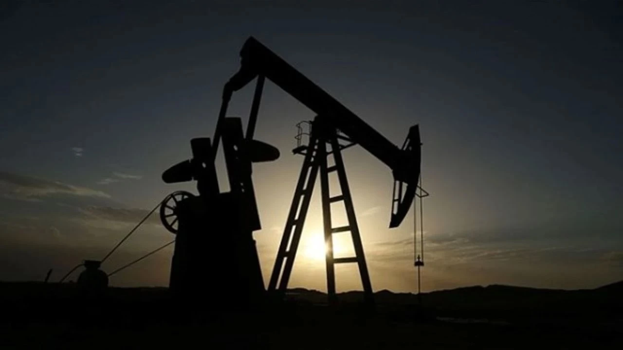 Brent petrolün varil fiyatı 73.20 dolar