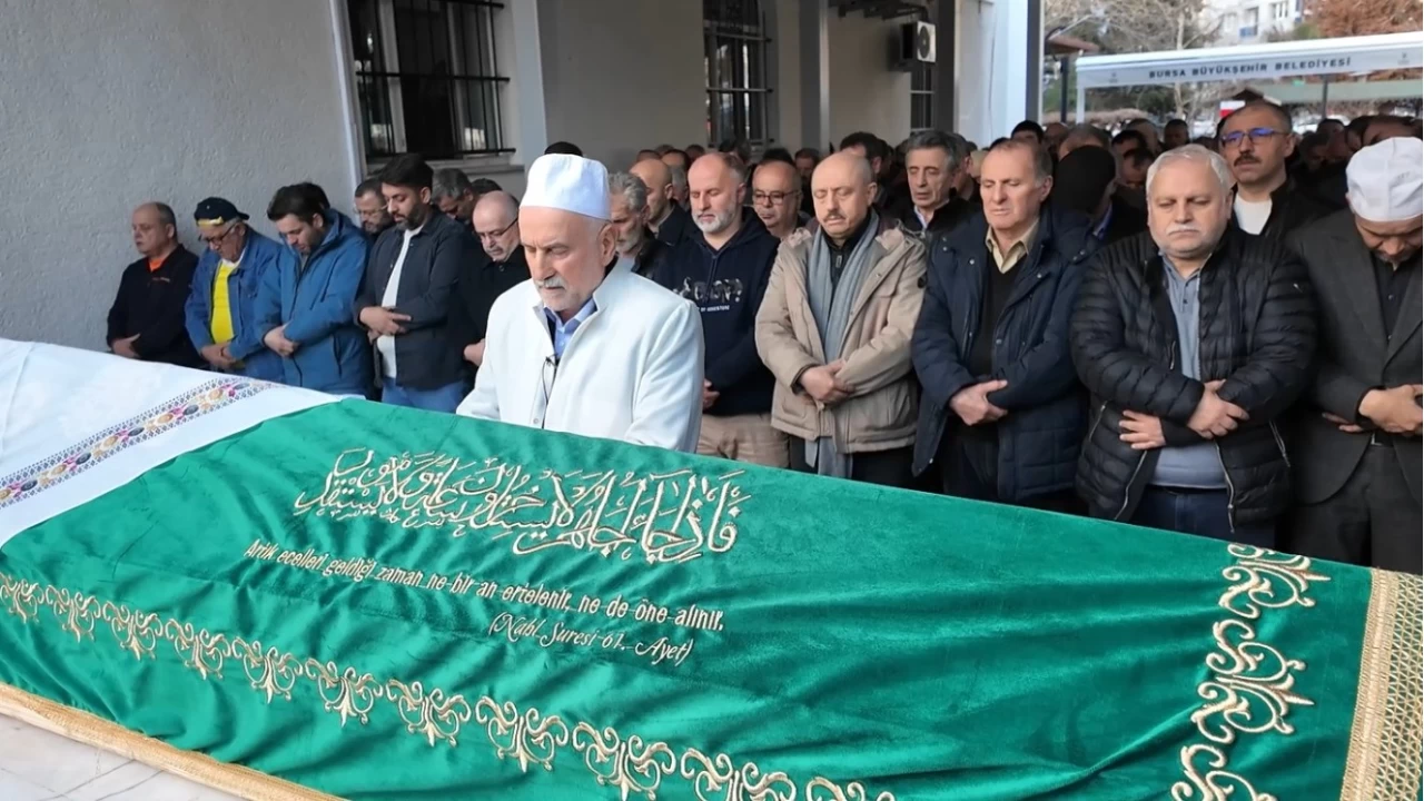 BTP Genel Başkan Yardımcısı İbrahim Berk'in annesi Hakk’a uğurlandı
