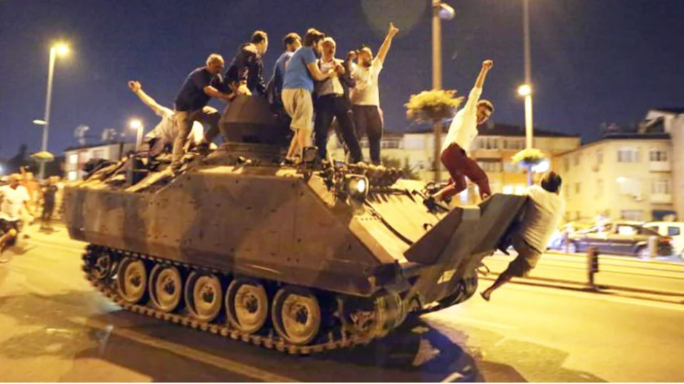 Bu yıl ABD'nin darbe girişimindeki rolünden bahseden yok!