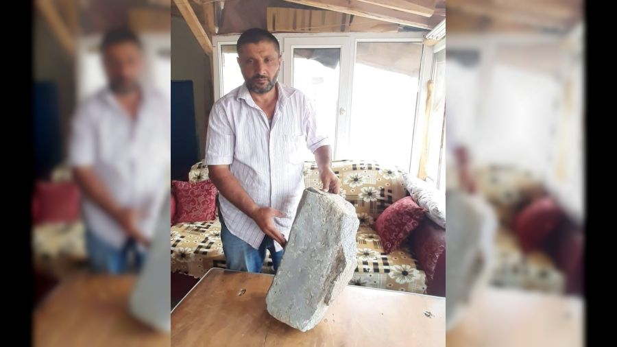 Bulduğu 50 kiloluk taşı incelenmesi için üniversiteye gönderdi