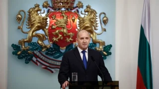 Bulgaristan Cumhurba�kan� Radev istifa etti