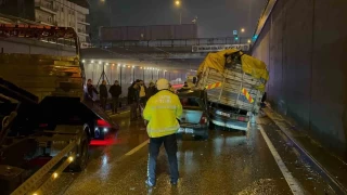 Bursa'da 1 kişinin ölümüyle sonuçlanan zincirleme kazada alkollü sürücü tutuklandı