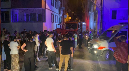 Bursa'da 6 katlı apartmanda yangın