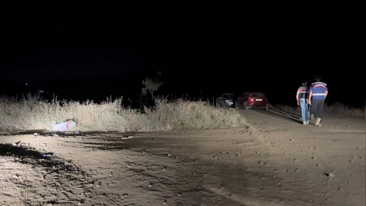 Bursa'da �obanla tarla sahibi tart��t�: 3 a��r yaral�