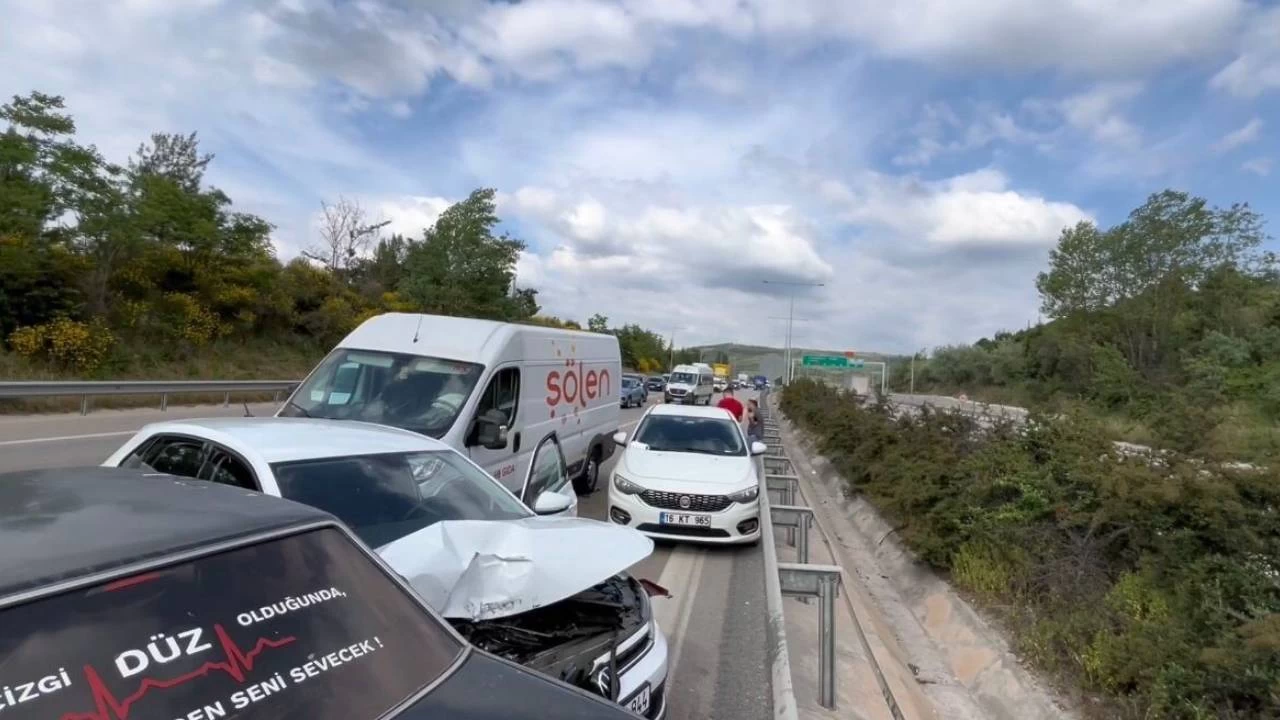 Bursa'da otobanda zincirleme kaza
