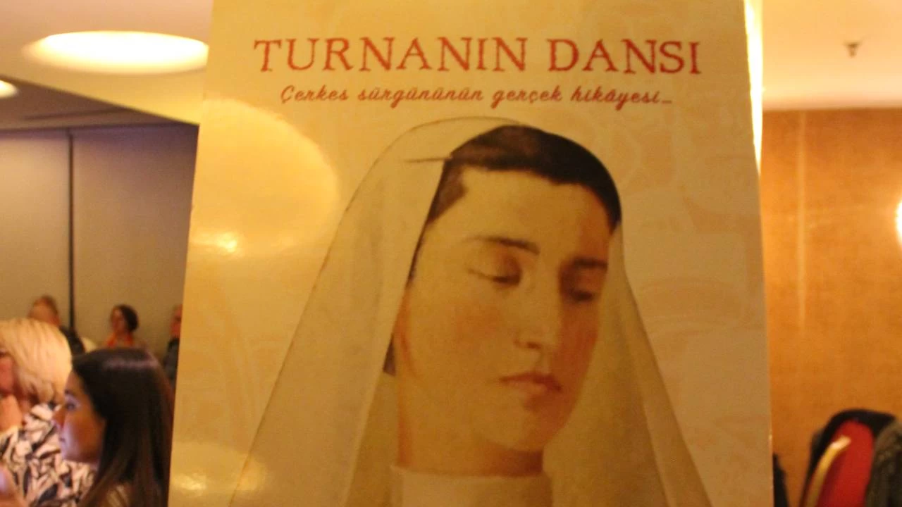 B�y�k �erkes S�rg�n� 'Turnan�n Dans�' ile beyaz perdeye ta��n�yor