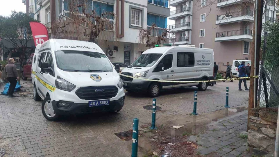 �al��t��� markete giderken b��aklanarak �ld�r�ld�