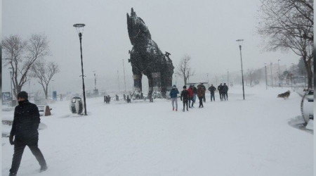 anakkale'de eitime kar engeli