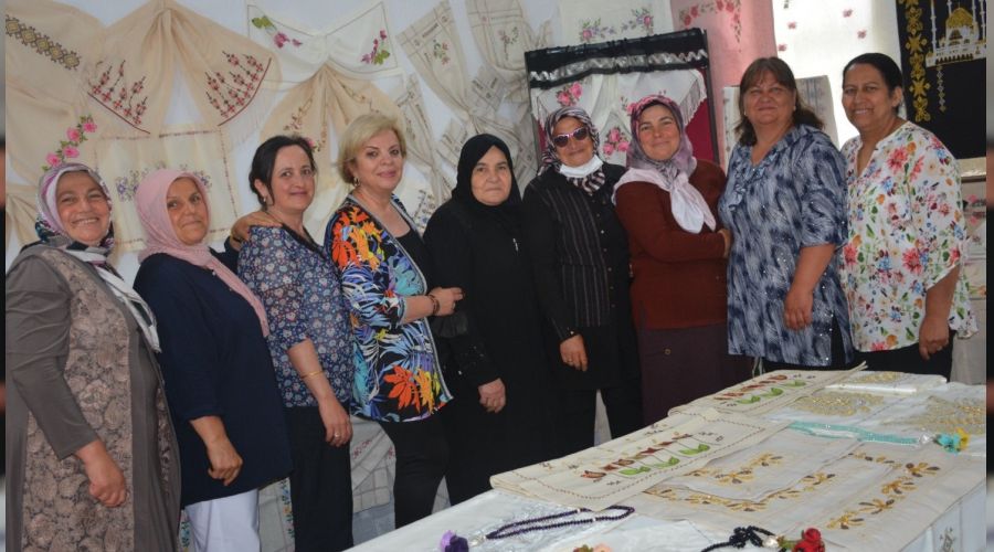 Çeyizleri artık genç kızlar değil anneler yapıyor