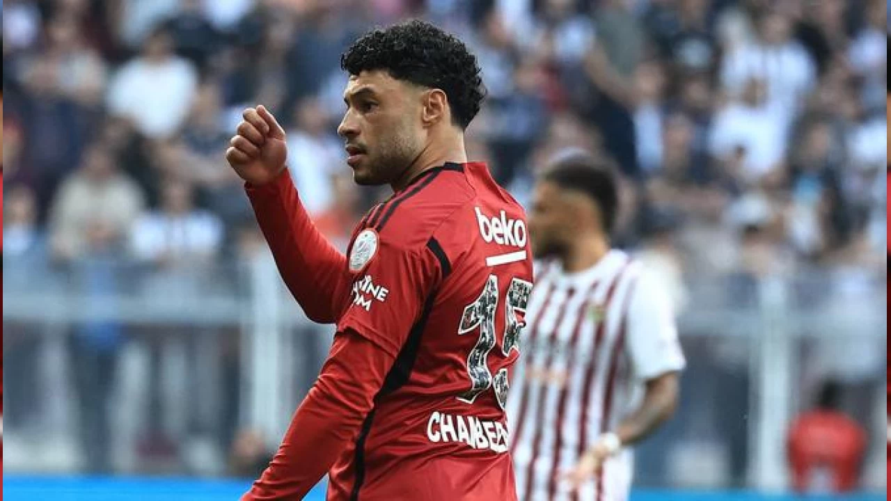 Chamberlain kadroya al�nmad� 