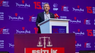 CHP Genel Başkanı Özel, 15. Olağan Kadın Kolları Kurultayında konuştu