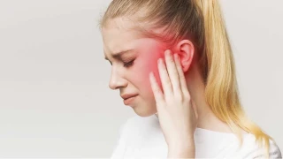 Çocuğunuz Kulağını Çok Sık Çekiyorsa Dikkat!