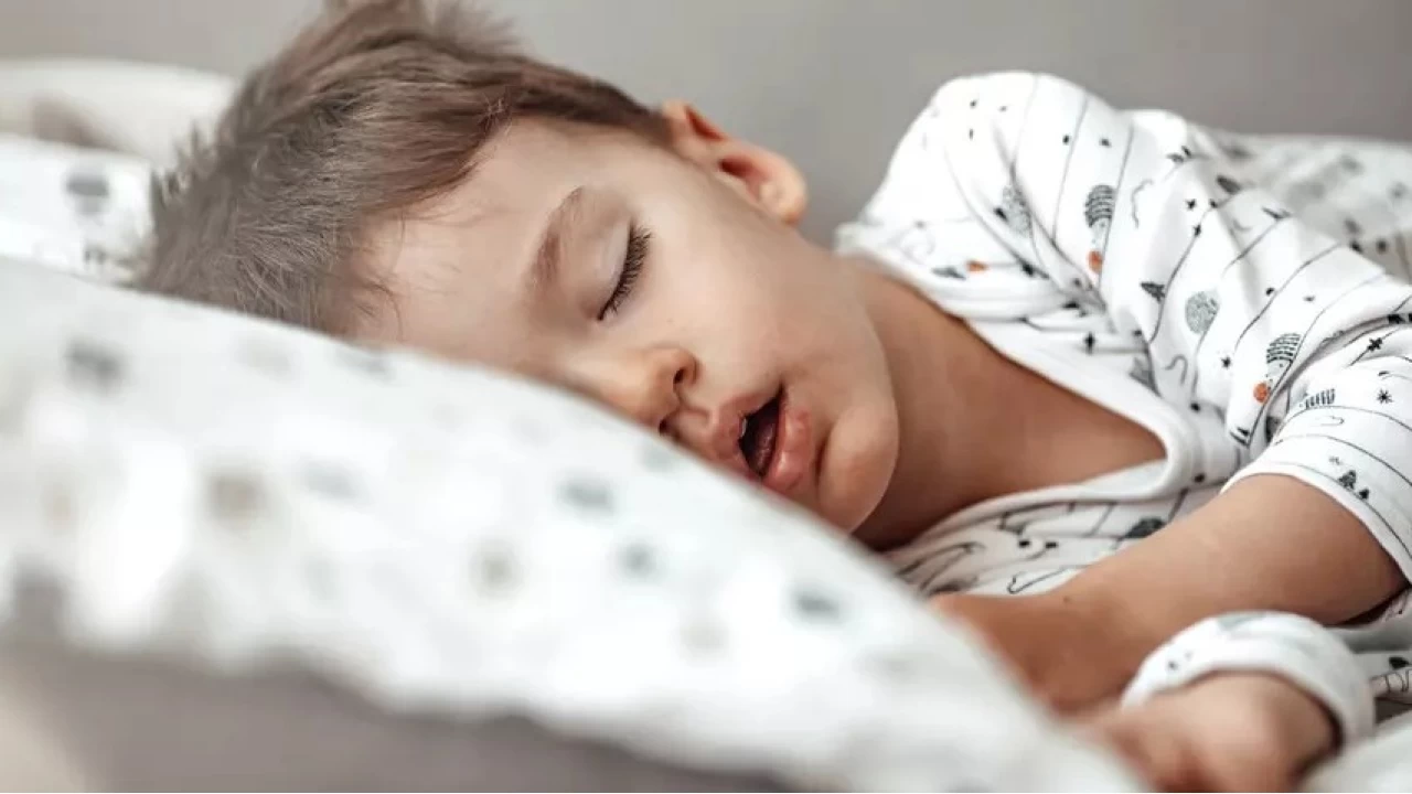 Çocuklarda horlama: Masum bir ses mi, ciddi bir uyarı mı?