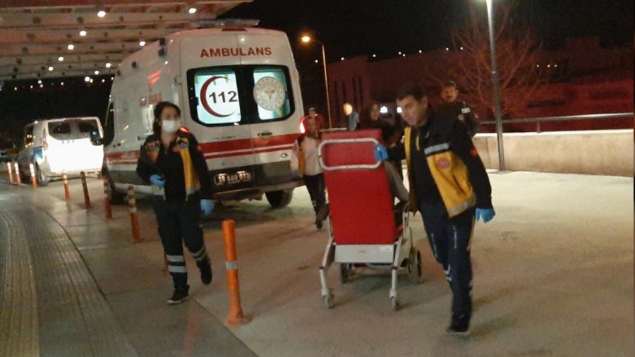 Çorum'da 2 çocuk bıçakla yaralandı