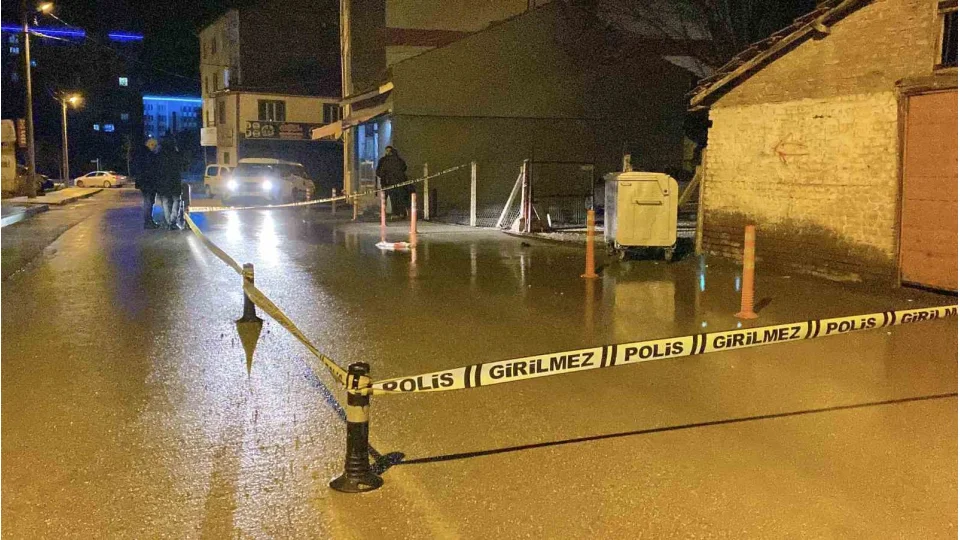 �orum'da 2 gen� silahl� sald�r�