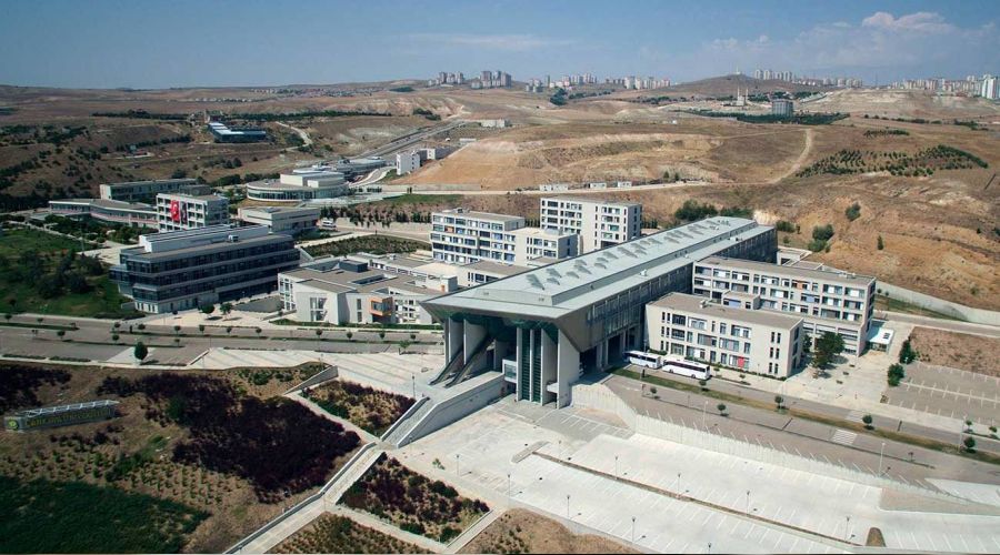 ÇÜ, akademisyen alıyor