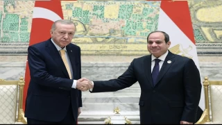 Cumhurbaşkanı Erdoğan, Mısır Cumhurbaşkanı Sisi ile görüştü