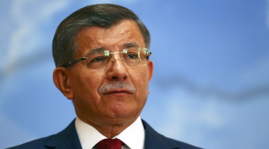 Davutoğlu da öğrenci andından rahatsız