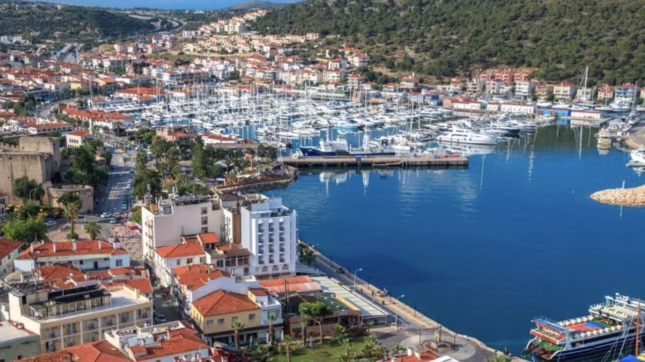 Depremin ardından Çeşme'deki otellere talep arttı