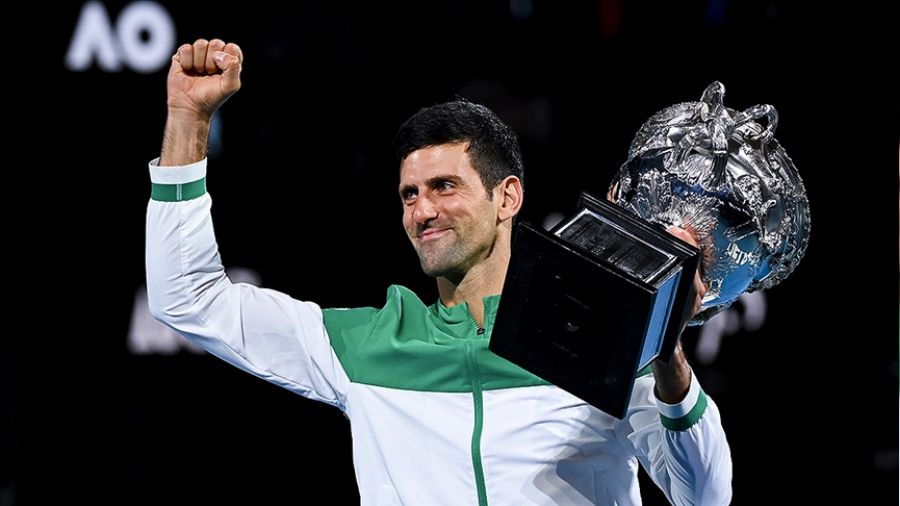 Djokovic, Graf'n rekoruna ortak oldu