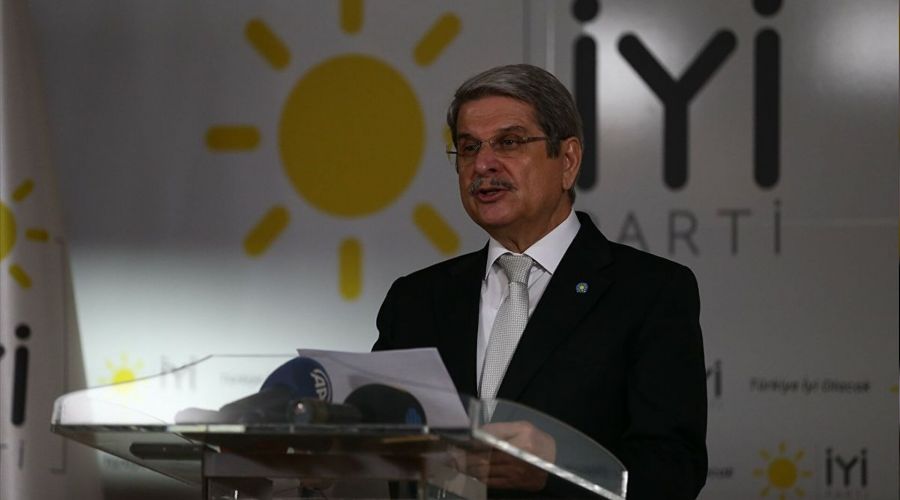 'Doktorlar kaçıyor, bakanlık izliyor'