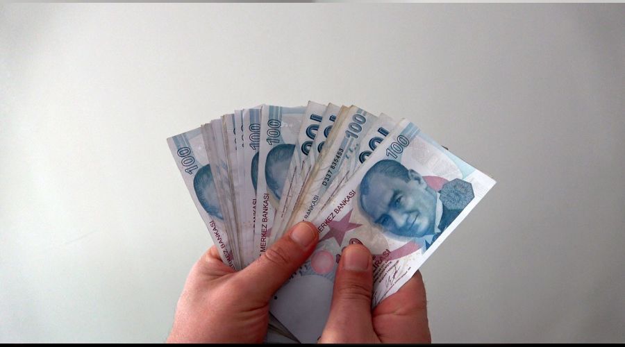  Dolar dyor ancak Trkiye'nin risk primi dmyor