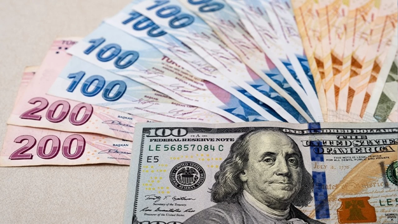 Dolar/TL 30.60 seviyesinde