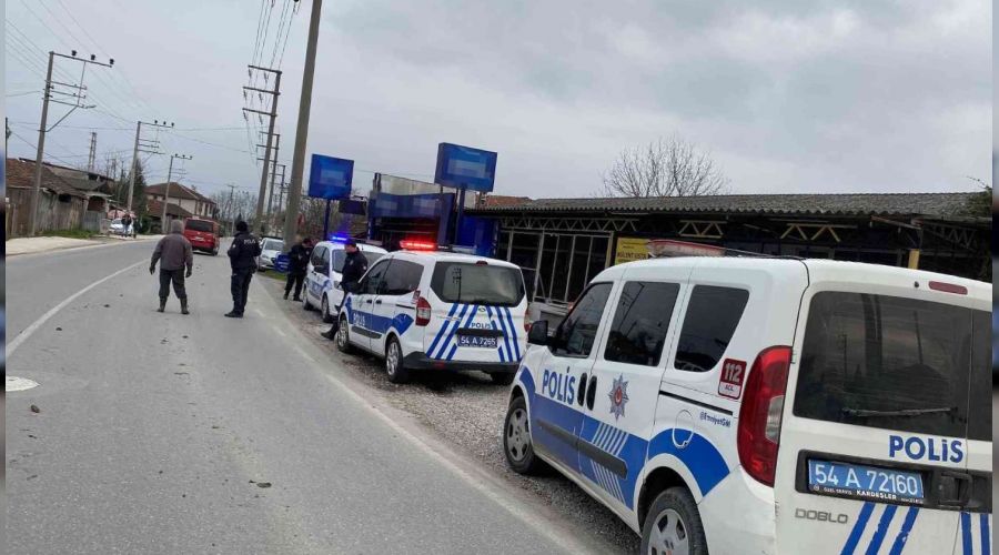 Dolmuş beklerken silahla vuruldu