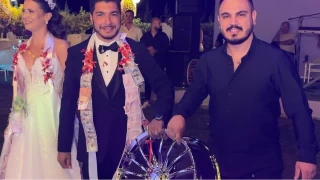 Dnde gelin ve damada jant hediye edildi