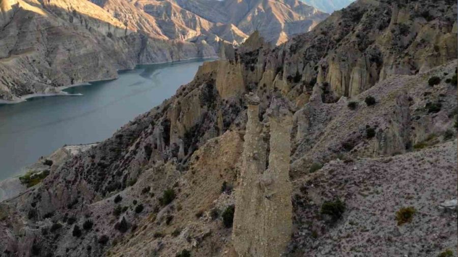 Erzurum'un peri bacalar kefedilmeyi bekliyor