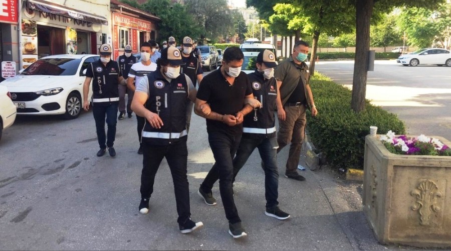 Eskişehir'de tefeci operasyonu