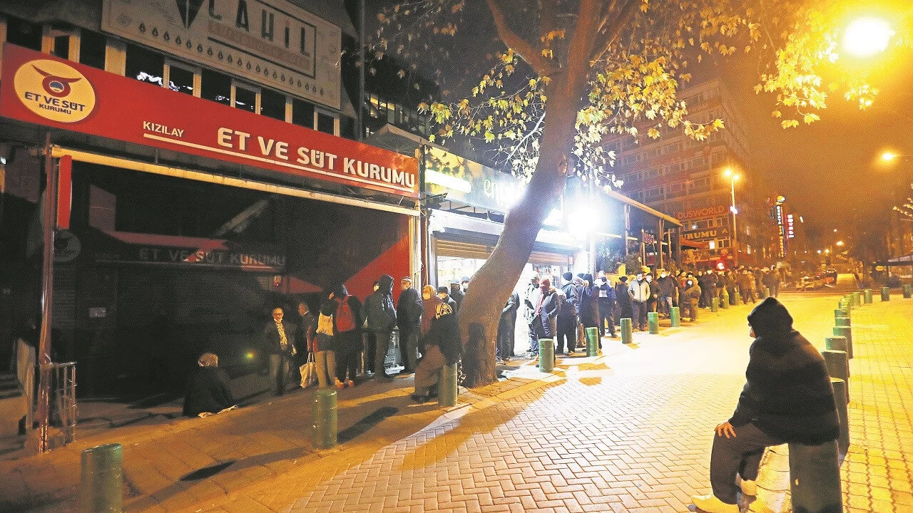 Et fiyatları arttı kuyruklar uzadı