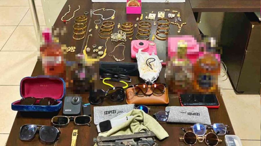 Evin altını üstüne getirip, 1 milyonluk hırsızlık gerçekleştirdiler