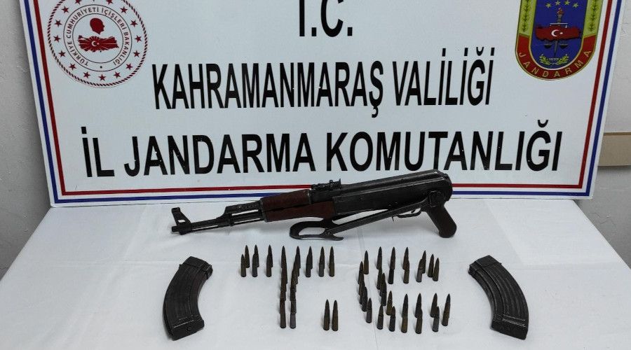 Evin bahçesinde gömülü Kalaşnikof ele geçirildi