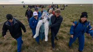 Expedition 72 mrettebatn tayan Soyuz MS-26 uzay arac Kazakistan'a indi