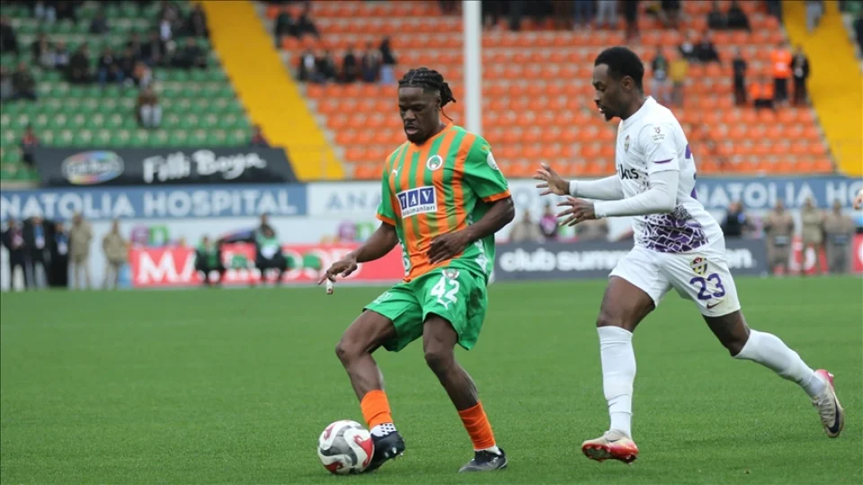 Eyüpspor, Alanyaspor'u 3-1 mağlup etti