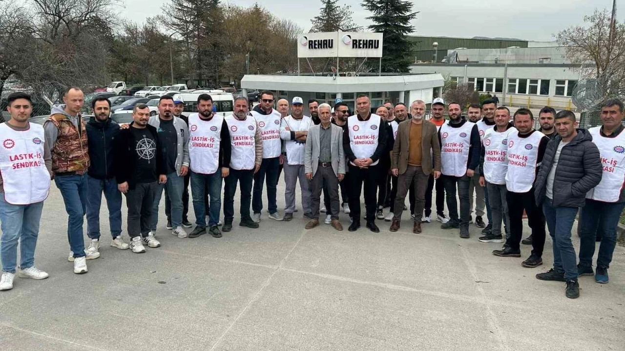 Fabrika işçilerinden yüzde 15'lik zamma tepki