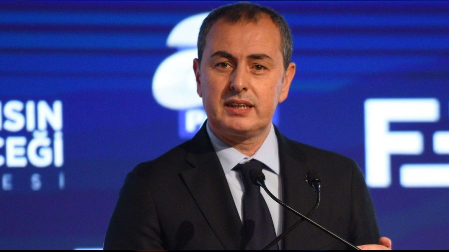 Faizler düşüyor ama ortada kredi yok!