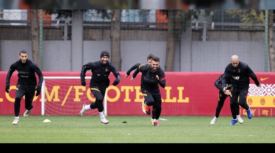Falcao ve Saracchi kondüsyon yüklüyor