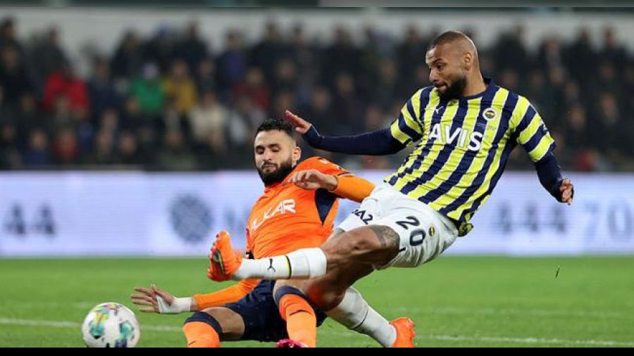 Fenerbahçe yine pes etmedi