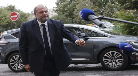 Fransa Adalet Bakanı hakkında resmen soruşturma başlatıldı