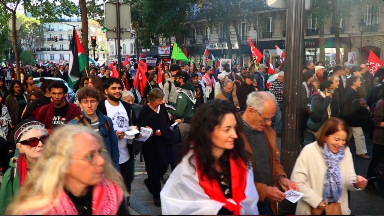 Fransa'da Gazze ve L�bnan'a sald�ran �srail'e protesto