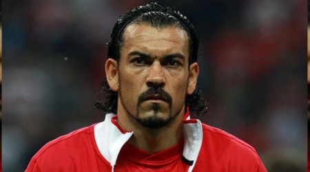 Futbolcu olarak gidemedi hoca olarak gidecek