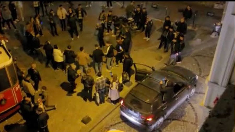 Galata'da 'pes' dedirten görüntüler
