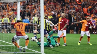 Galatasaray ampiyonluu ksz kalr